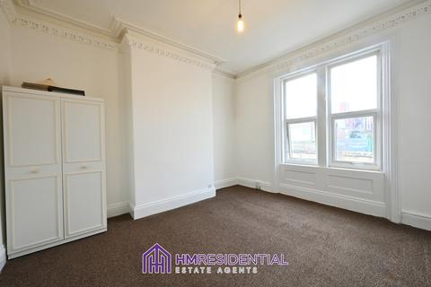 3 bedroom flat to rent, Gainsborough Grove, Arthurs Hill NE4