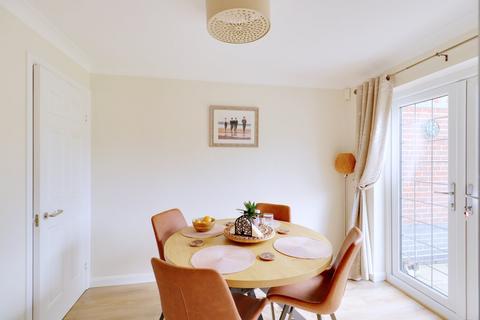47 Chelmer Drive, South Ockendon, RM15 6EE