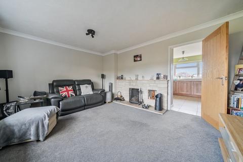 undefined, Trinity, Moor End Road, Radwell, Bedford