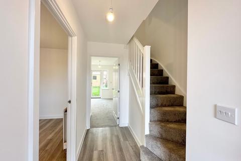 4 bedroom end of terrace house to rent, Barrosa Way, Whitehouse, Milton Keynes, MK8