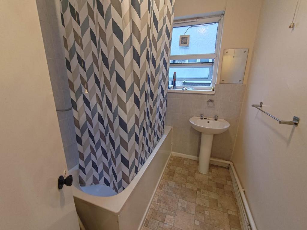 First Floor Bathroom