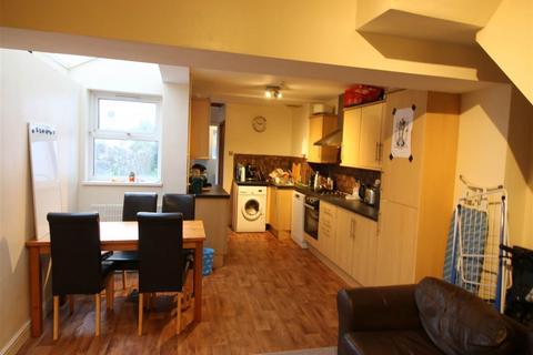 5 bedroom house to rent, Donald Street, Roath,