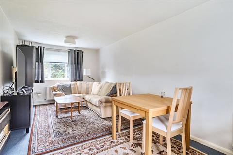 2 bedroom end of terrace house for sale, Kent Way, Surbiton KT6