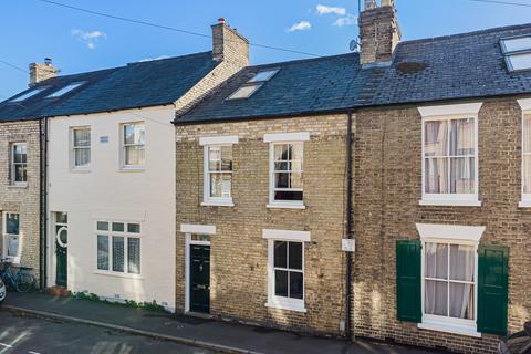 Cambridge CB4