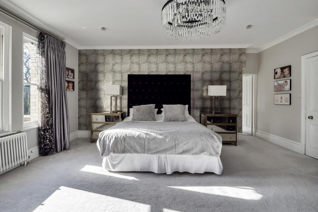 Principal Bedroom