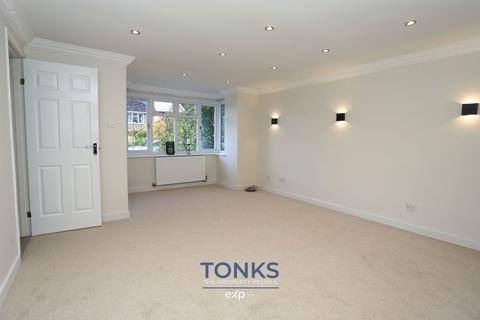 4 bedroom detached house for sale, The Mount, Cradley Heath B64