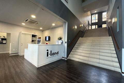 undefined, Essex Street, Birmingham, West Midlands, B5