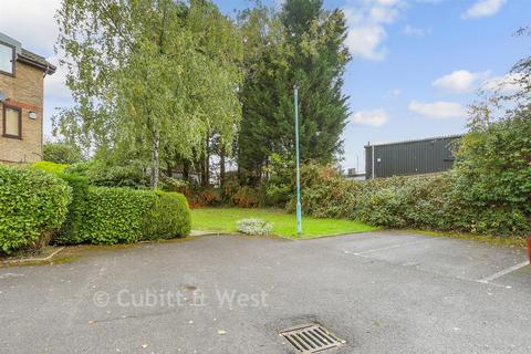 undefined, Vicarage Lane, Horley, Surrey