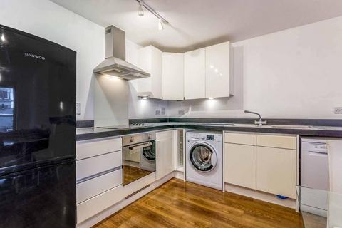 2 bedroom flat for sale, Leonard Street, London, EC2A