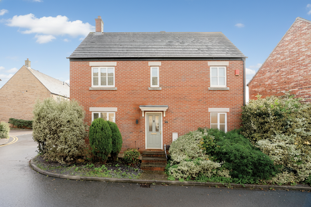 House in Bristol, Little Stoke - View 2
