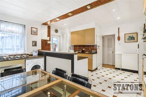3 bedroom semi-detached house for sale, Heddon Court Avenue, Barnet, EN4