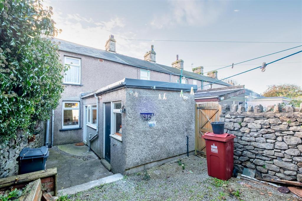 38 Beckside Road (10 of 16).jpg