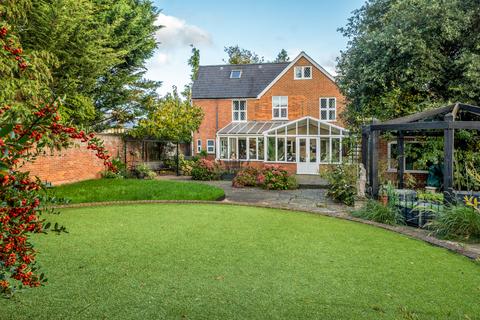 undefined, Crockford Park Road, Addlestone, Surrey, KT15