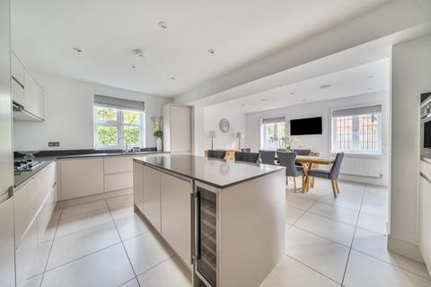 undefined, Undisclosed, Bramcote, Nottingham, Nottinghamshire, NG9