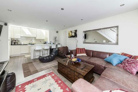 undefined, Malvern Mews, London NW6