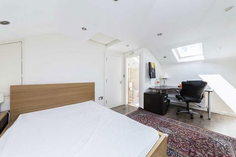 undefined, Malvern Mews, London NW6
