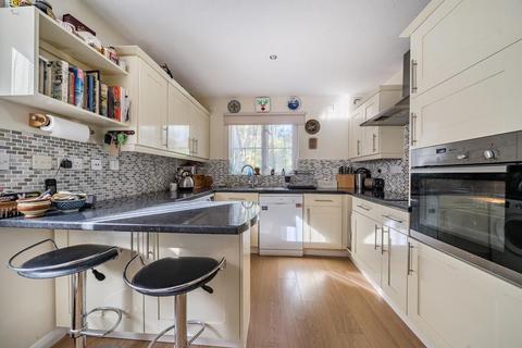 undefined, Bagshot,  Surrey,  GU19