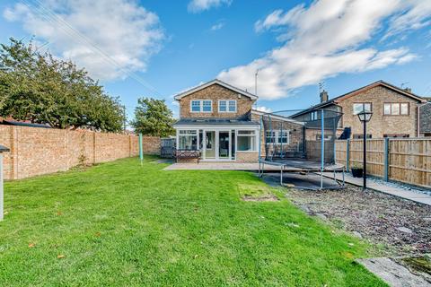 undefined, Penny Lane, Oulton