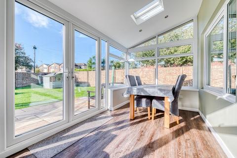 undefined, Penny Lane, Oulton