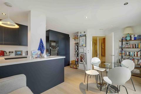 2 bedroom apartment for sale, Imperial Wharf, London