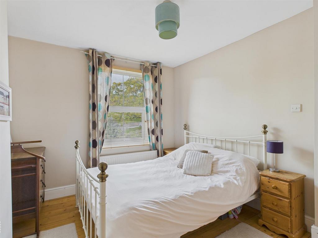 CAM03972 G0-PR0163-STILL024.jpg