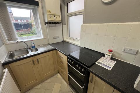 3 bedroom semi-detached house for sale, Westbourne Grove, Reddish
