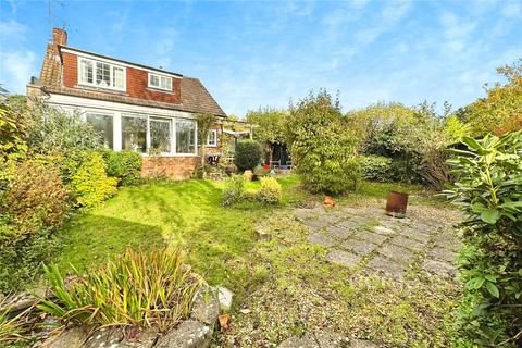 2 bedroom detached house for sale, Cedars Close, Sandhurst, Berkshire