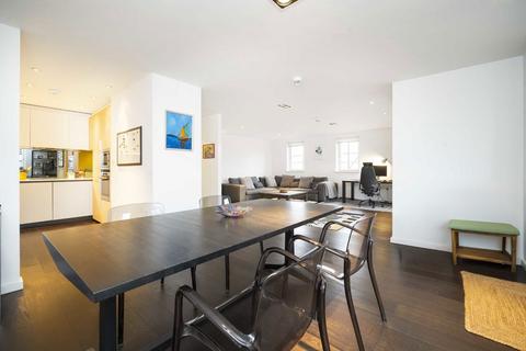 2 bedroom flat for sale, Wharf Road, London N1