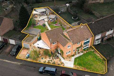 Bullbrook Drive, Berkshire RG12