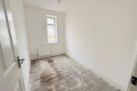 35 Ladbrook Road, London, SE25 6QE