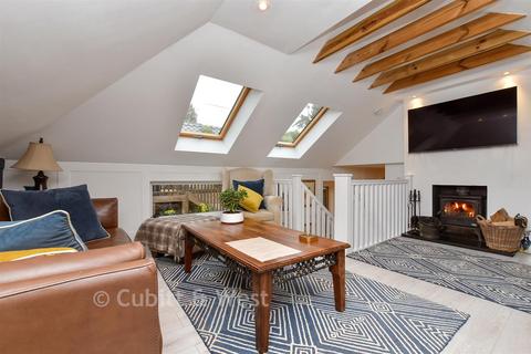 3 bedroom detached bungalow for sale, Abbots Lane, Kenley, Surrey