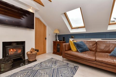 undefined, Abbots Lane, Kenley, Surrey