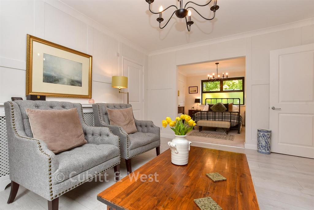 Sitting Area