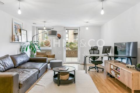 undefined, Baltic Avenue, Brentford, London, TW8