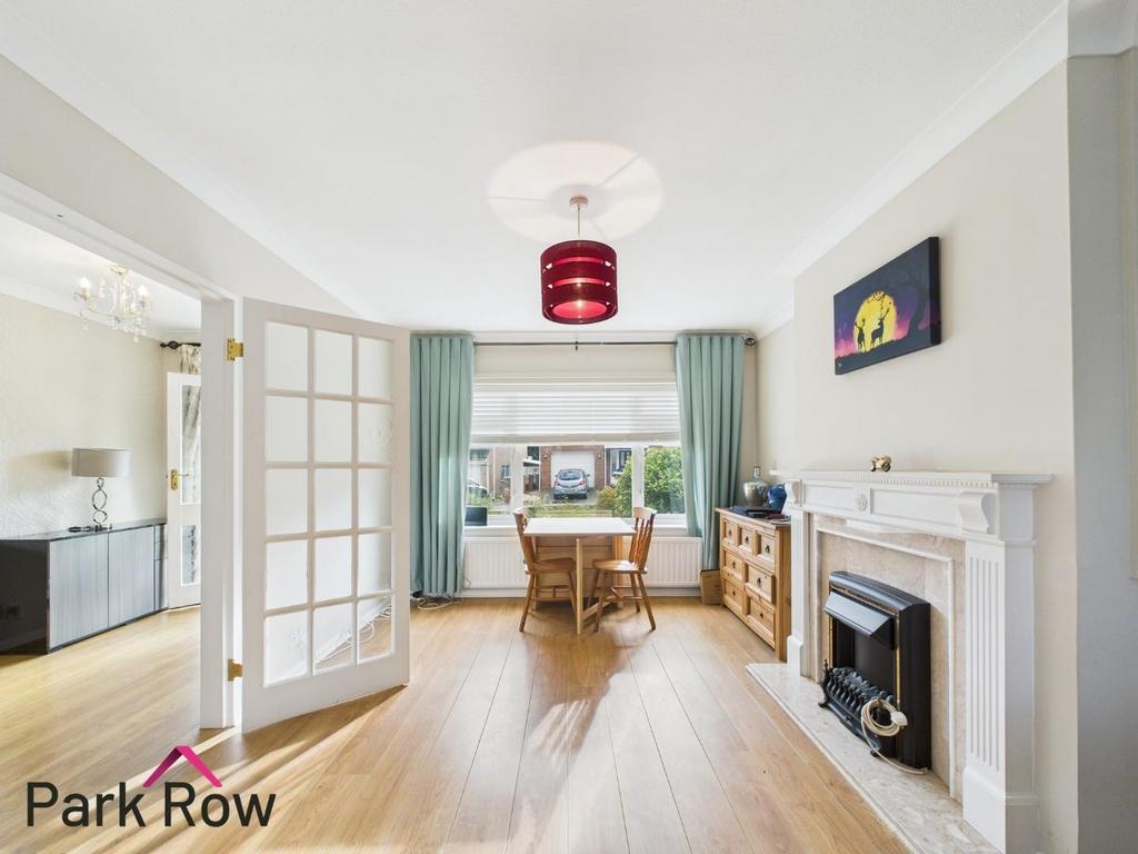 Livingroom / dinning area