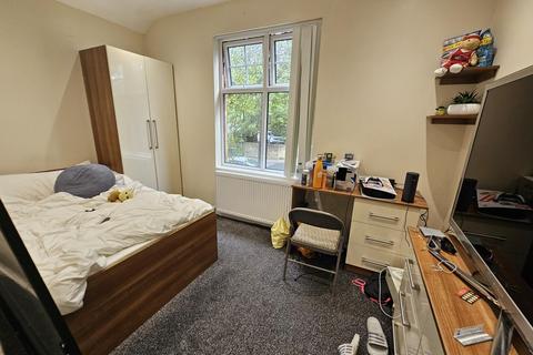 9 bedroom house to rent, St Michaels, Leeds LS6
