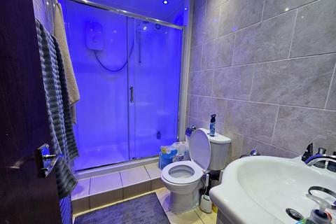 9 bedroom house to rent, St Michaels, Leeds LS6