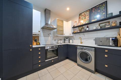 undefined, North Square, Fareham PO17