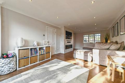 53 Bede Burn View, Jarrow, NE32 5PQ