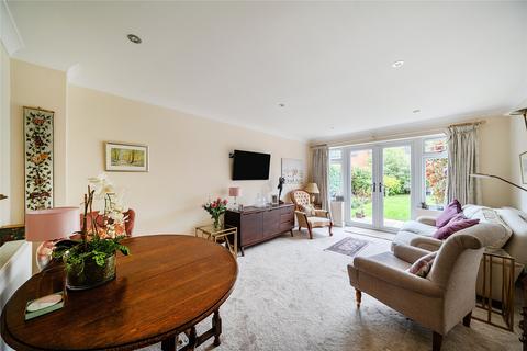 undefined, Guildford Road, Surrey GU18