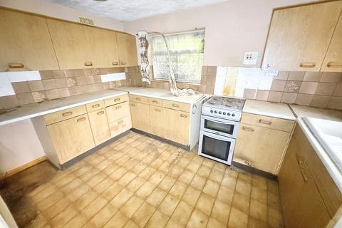 undefined, Brierley Hill, DY5