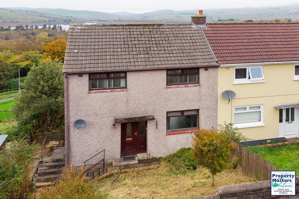 Macaterick Drive, Dalmellington, KA6 3 bed semi-detached house - £50,000