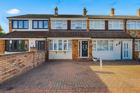 undefined, Rose Valley Crescent, Stanford-Le-Hope, Essex, SS17