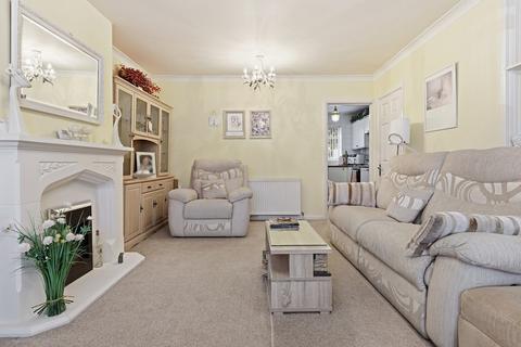 undefined, Rose Valley Crescent, Stanford-Le-Hope, Essex, SS17