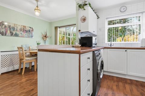 22 Rose Valley Crescent, Stanford-le-hope, SS17 8EH