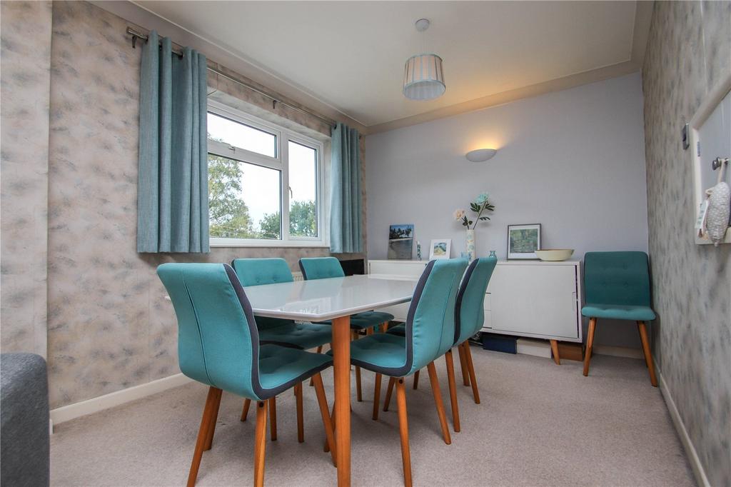 Sitting/Dining Room