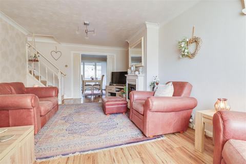 undefined, Moreland Avenue, Benfleet SS7