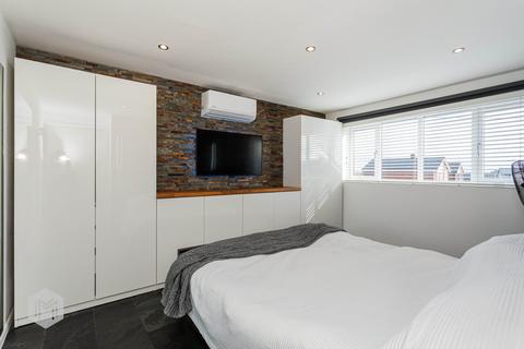 undefined, Taunton Drive, Farnworth, Bolton, Greater Manchester, BL4 0NG