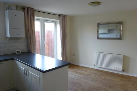 4 bedroom terraced house to rent, Bluebell Way, Carterton OX18