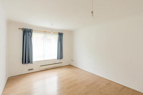 1 bedroom flat for sale, Marina Gardens, Bristol BS16
